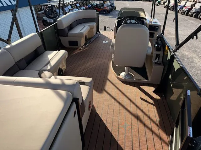 Slide: The Image of Bentley Pontoons Legacy Cruise 203 2026 - 16