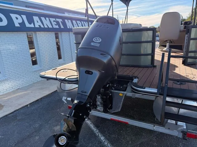 Slide: The Image of Bentley Pontoons Legacy Cruise 203 2026 - 5