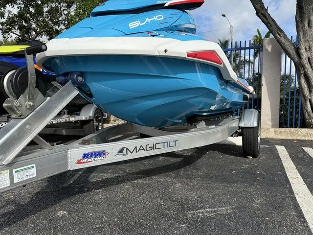 Slide: The Image of Yamaha FX SVHO 2022 - 5