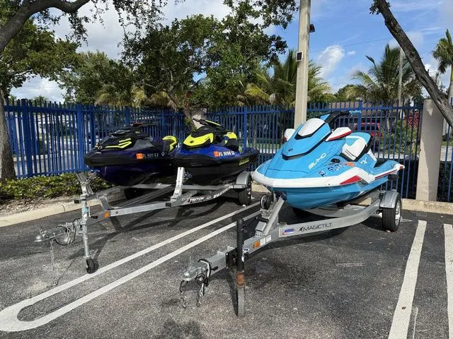 Slide: The Image of Yamaha FX SVHO 2022 - 9