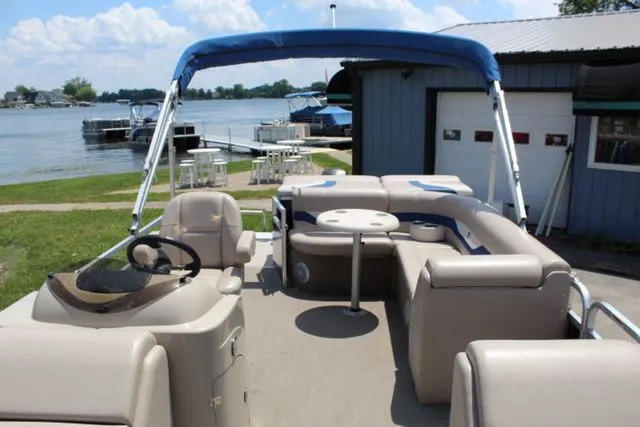 Slide: The Image of Tahoe LT Cruise 2014 - 10