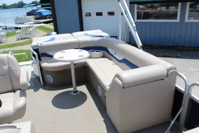 Slide: The Image of Tahoe LT Cruise 2014 - 12