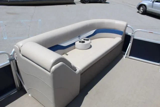 Slide: The Image of Tahoe LT Cruise 2014 - 8