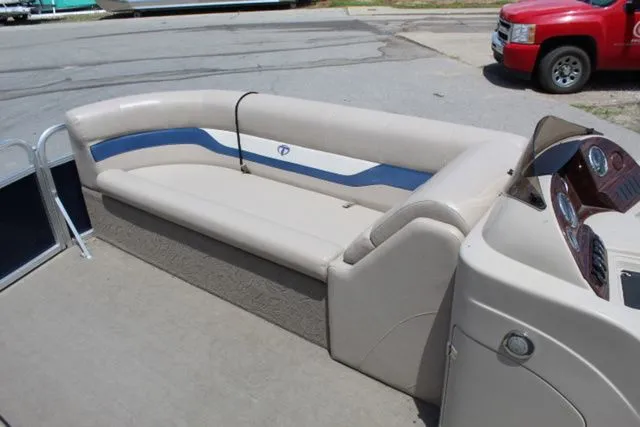 Slide: The Image of Tahoe LT Cruise 2014 - 9