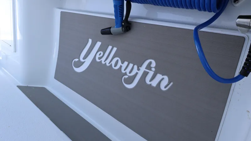 Slide: The Image of Yellowfin 39 Offshore 2025 - 63