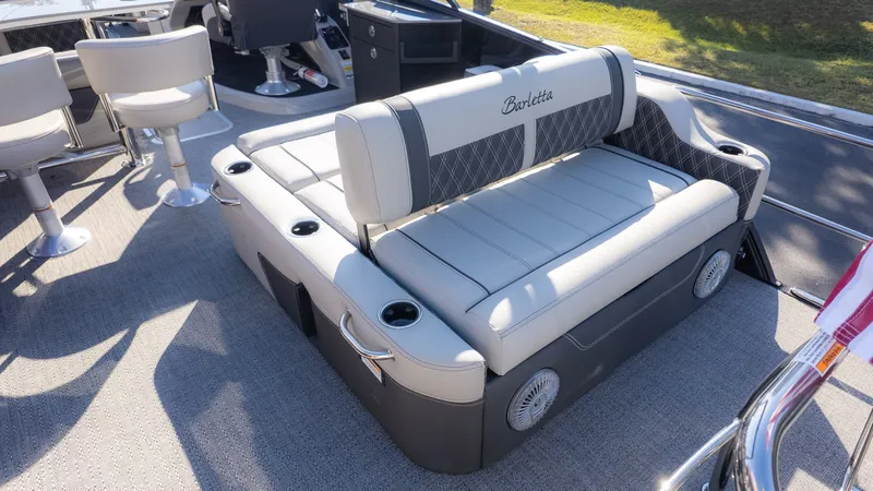 Slide: The Image of Barletta Lusso 25UE 2026 - 12