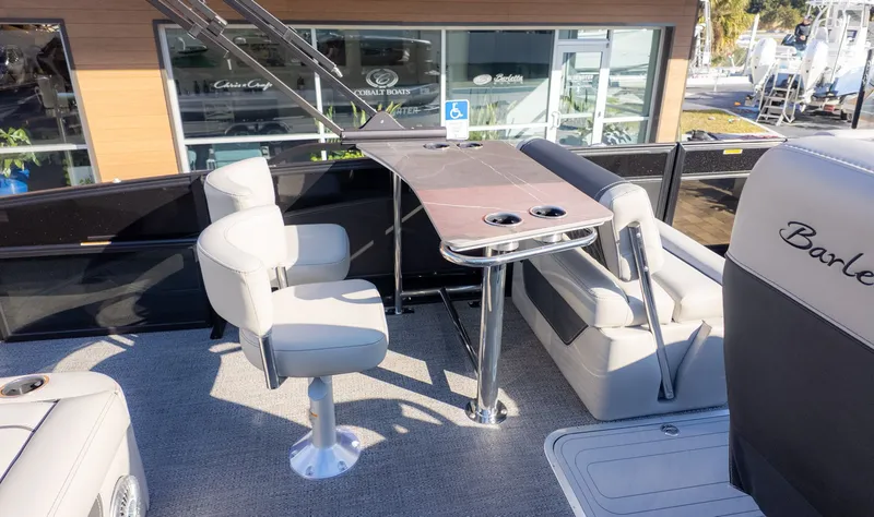 Slide: The Image of Barletta Lusso 25UE 2026 - 18