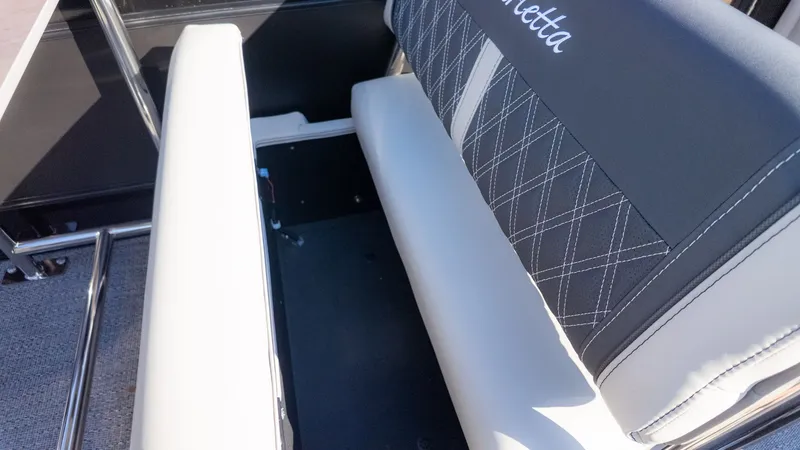 Slide: The Image of Barletta Lusso 25UE 2026 - 20