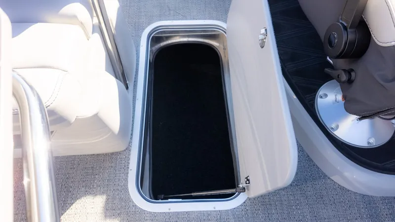 Slide: The Image of Barletta Lusso 25UE 2026 - 21