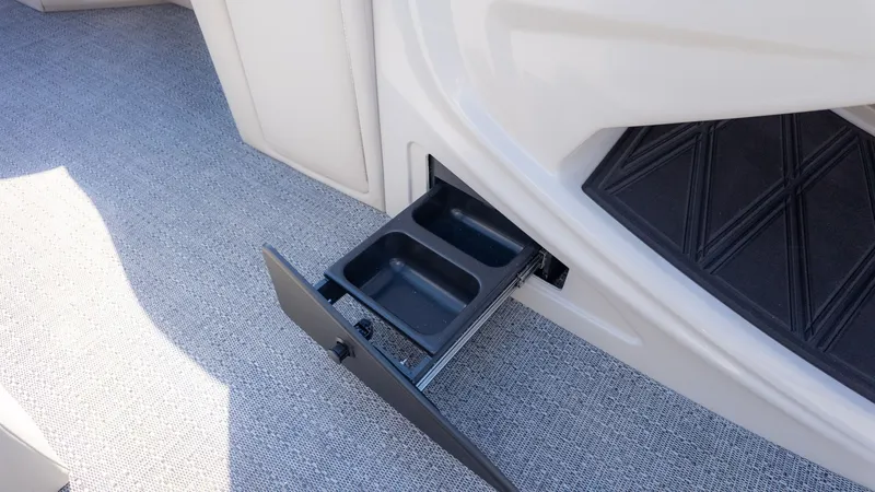 Slide: The Image of Barletta Lusso 25UE 2026 - 31