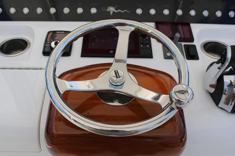 Slide: The Image of Valhalla 33 No Way Jose - Edson Stainless Steel Steering Wheel with Power Knob - 9