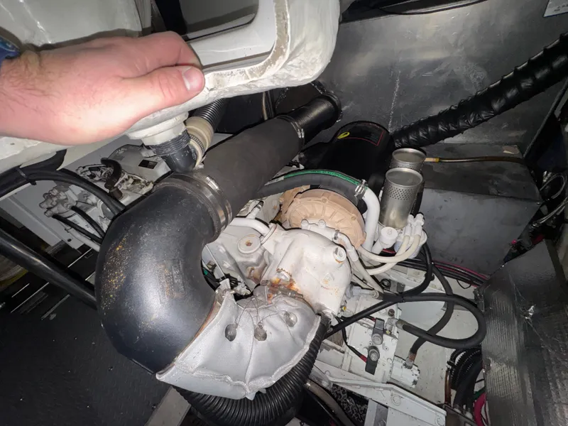 Slide: The Image of Regal Commodore 4260 2004 - 17