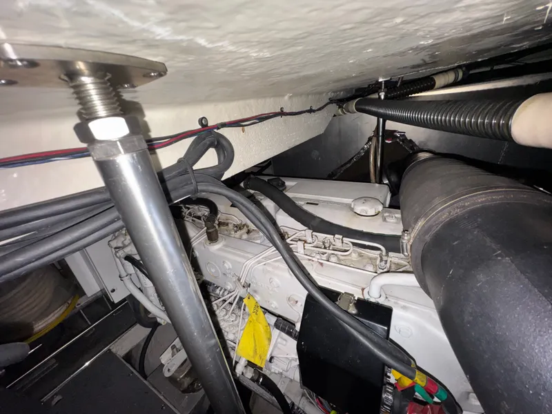 Slide: The Image of Regal Commodore 4260 2004 - 20