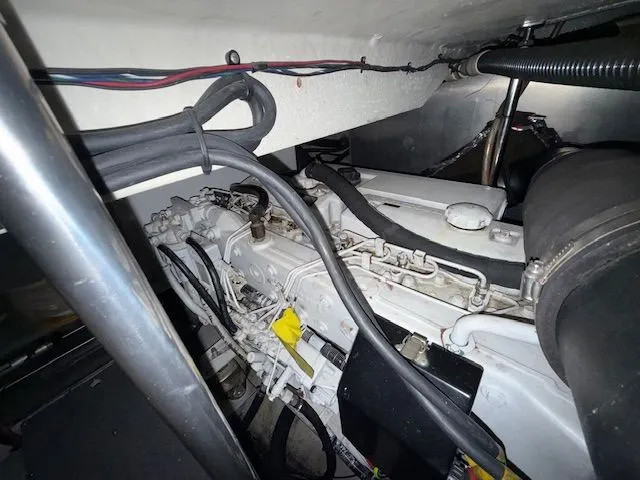 Slide: The Image of Regal Commodore 4260 2004 - 38