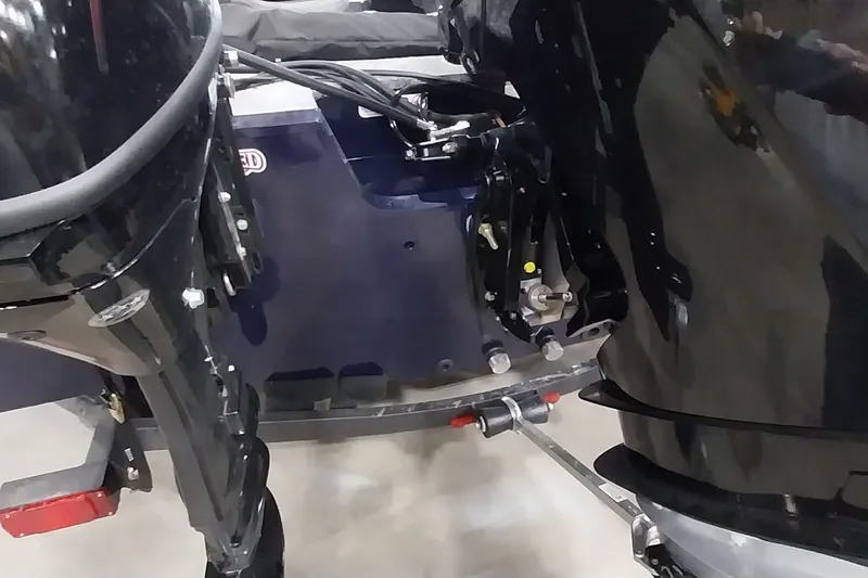Slide: The Image of 2025 Tracker Targa V-19 WT boat engine and motor detail. - 16