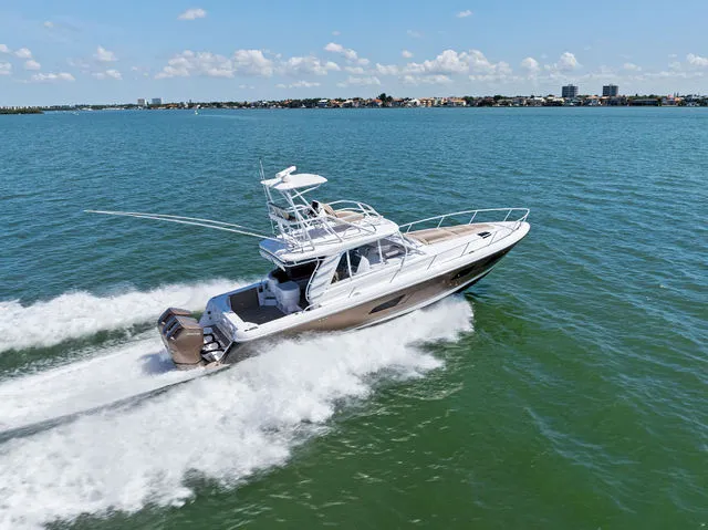 Slide: The Image of Intrepid 477 Evolution 2022 - 34