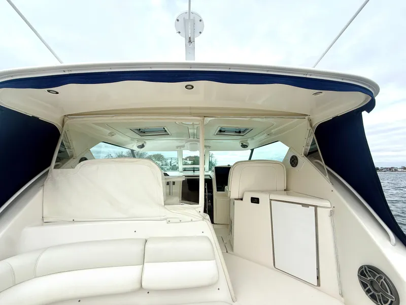 Slide: The Image of Tiara 4300 Sovran 2006 - 14