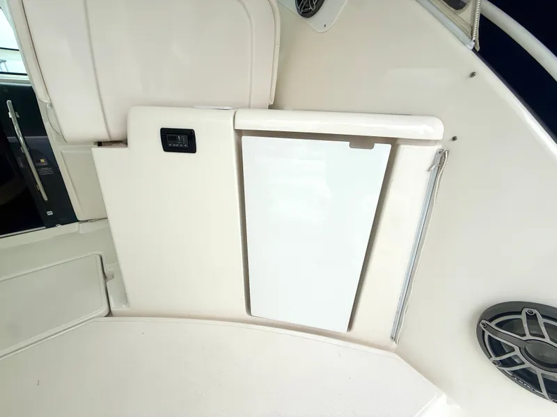 Slide: The Image of Tiara 4300 Sovran 2006 - 15