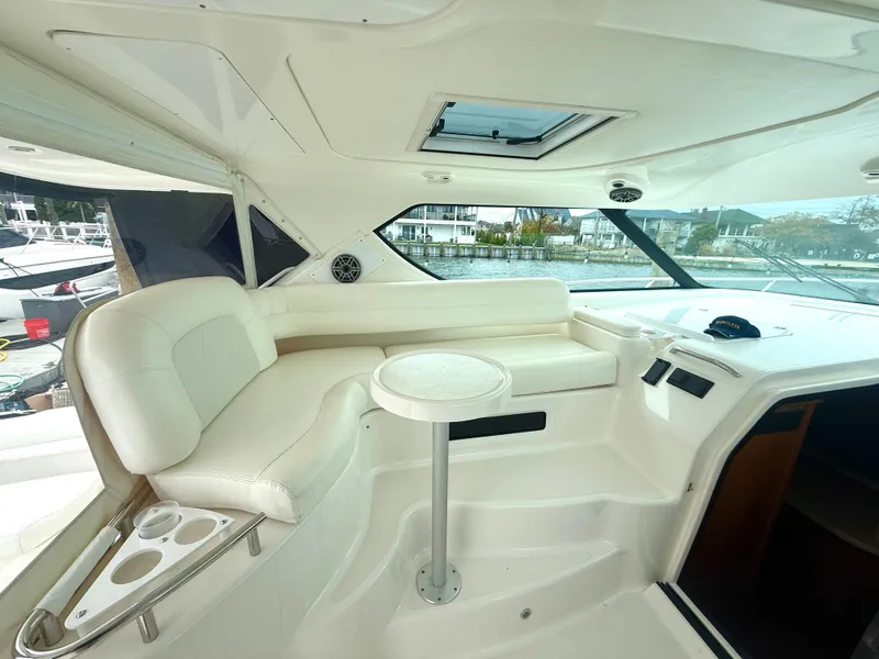 Slide: The Image of Tiara 4300 Sovran 2006 - 16