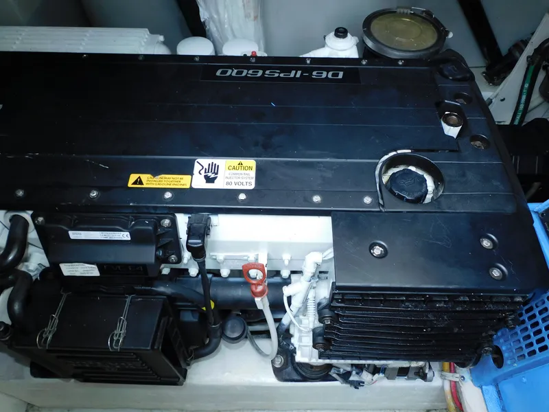 Slide: The Image of Tiara 4300 Sovran 2006 - 36