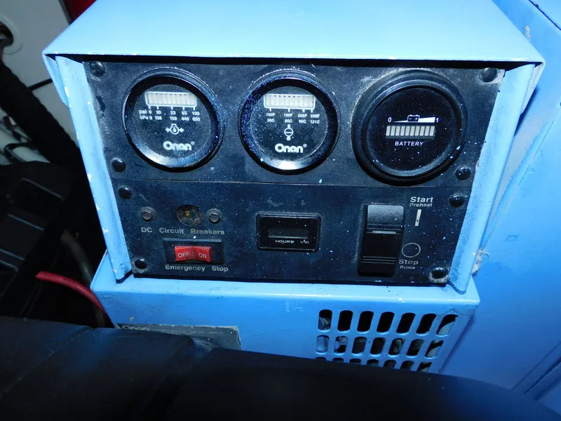 Slide: The Image of Tiara 4300 Sovran 2006 - 41