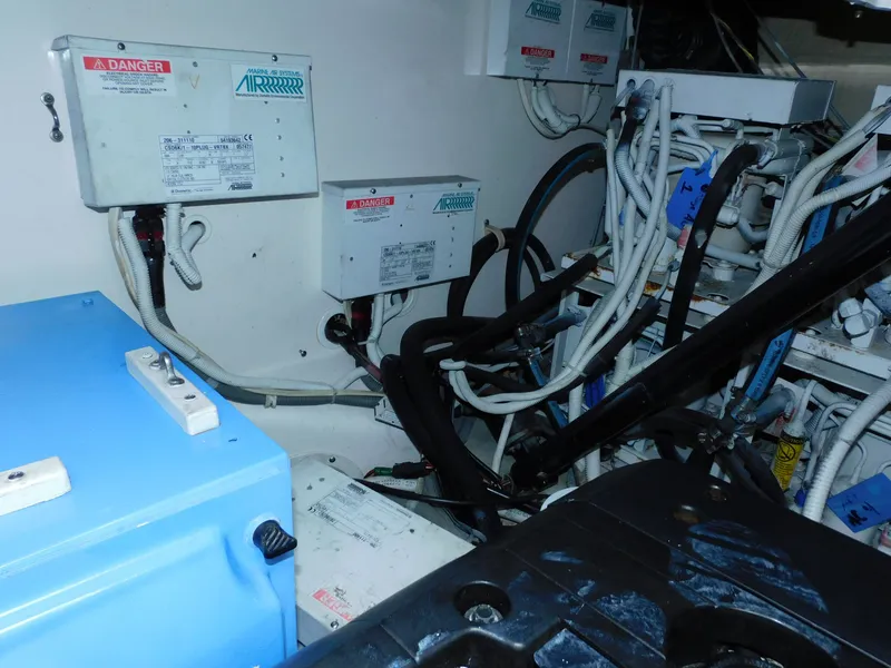 Slide: The Image of Tiara 4300 Sovran 2006 - 44