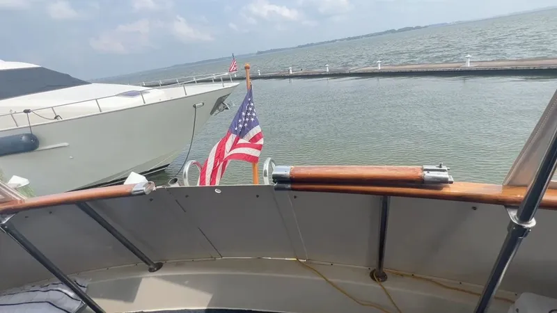 Slide: The Image of Hatteras 54MY 1987 - 13