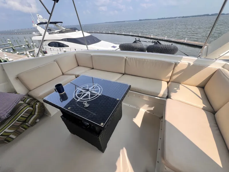 Slide: The Image of Hatteras 54MY 1987 - 36