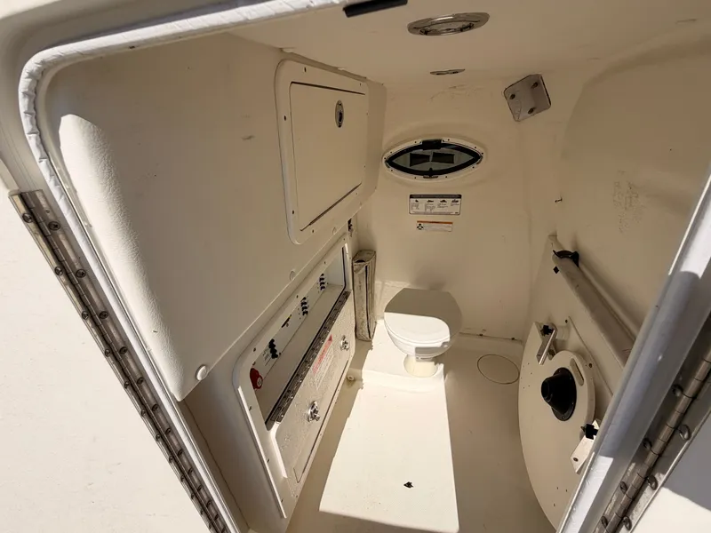 Slide: The Image of World Cat 320 CC 2019 - 26