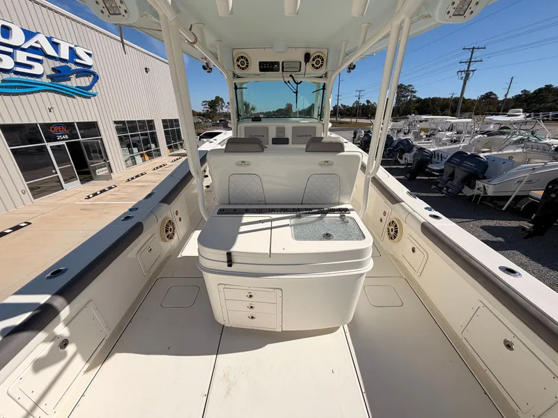 Slide: The Image of World Cat 320 CC 2019 - 9