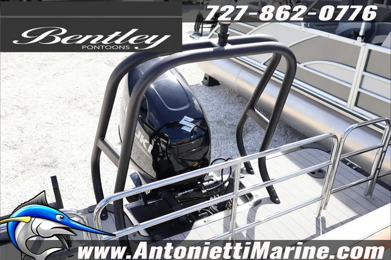 Slide: The Image of 2026 Bentley Pontoons Legacy 203 Swingback with Suzuki engine, displayed at Antonietti Marine. - 9