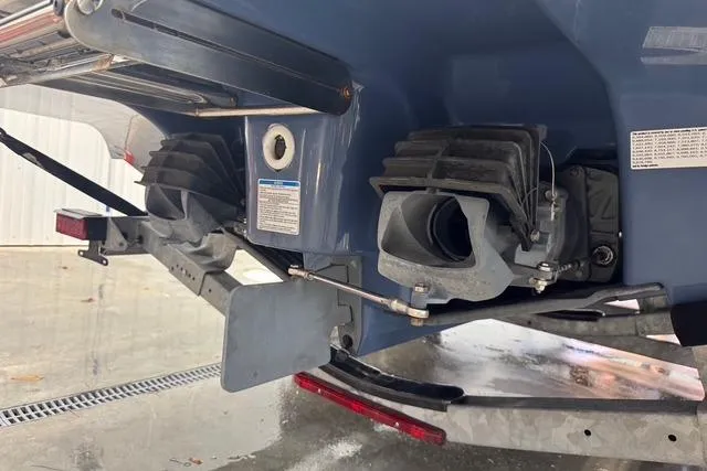 Slide: The Image of 2020 Yamaha Boats 242SE jet propulsion system close-up. - 8