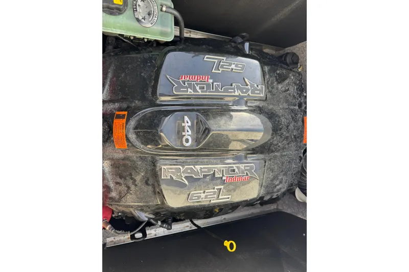 Slide: The Image of Engine of 2020 MB B52 23 Classic with Raptor Indmar 6.2L V8. - 10