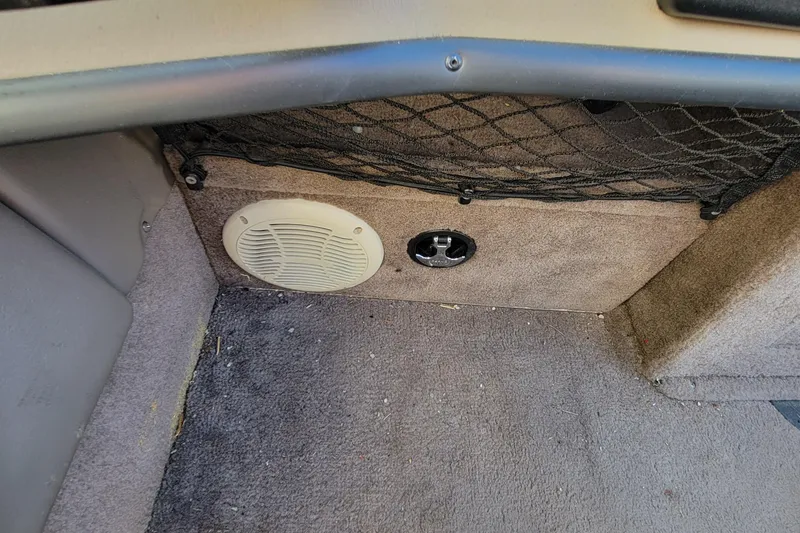 Slide: The Image of 2007 Triton DV 176 Mag interior with speaker and storage net. - 22