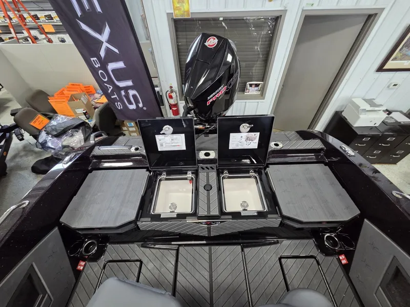 Slide: The Image of Vexus DVX20s 2026 - 33