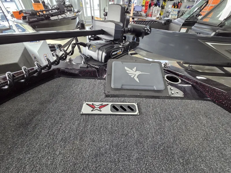 Slide: The Image of Vexus Boats DVX20s 2026 - 16