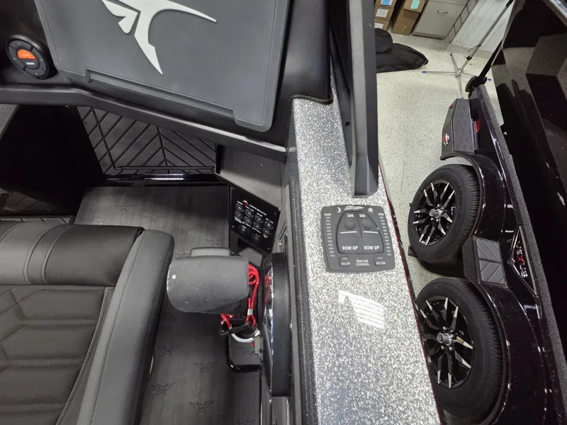 Slide: The Image of Vexus DVX22s 2026 - 39