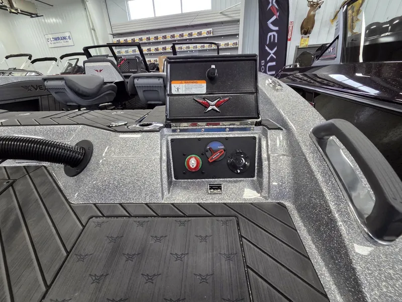 Slide: The Image of Vexus DVX22s 2026 - 42