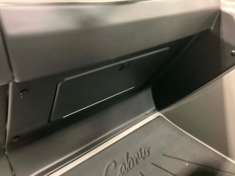 Slide: The Image of Barletta Cabrio 22 QC 2026 - 32