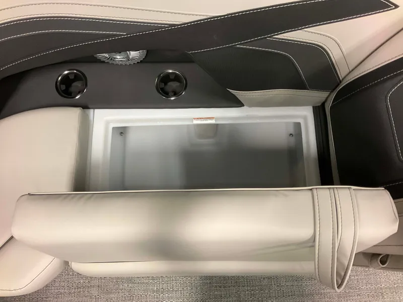 Slide: The Image of Barletta Cabrio 22 QC 2026 - 37