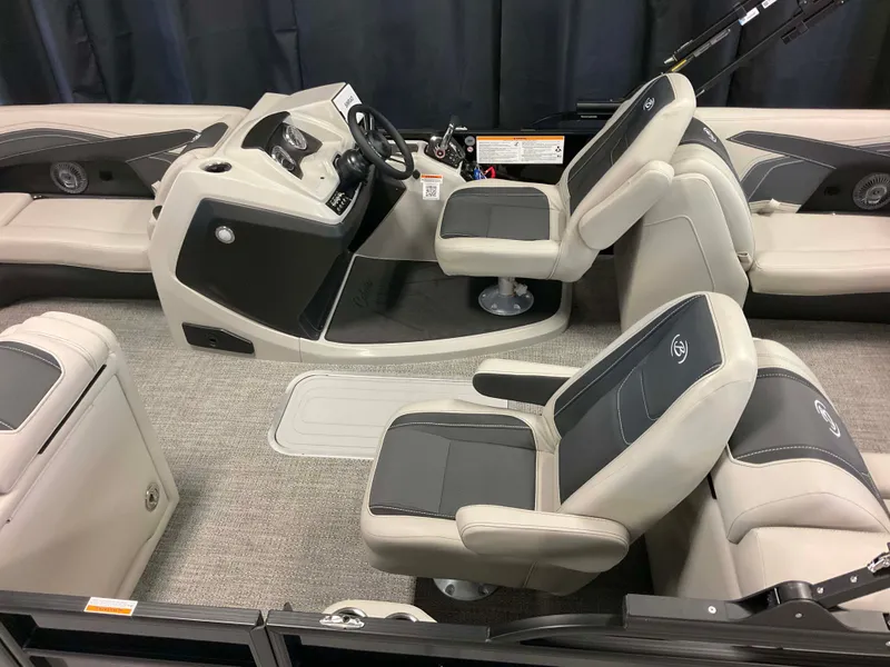 Slide: The Image of Barletta Cabrio 22 QC 2026 - 8