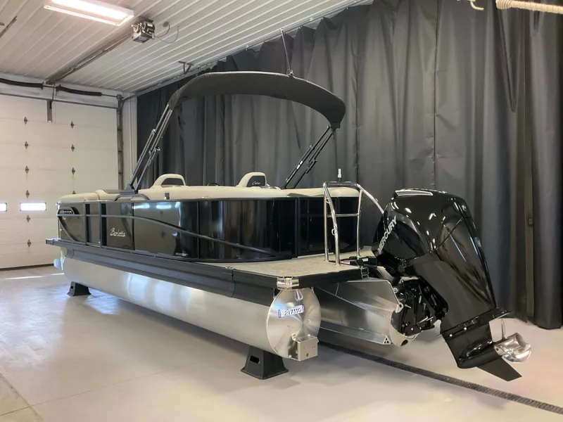 Slide: The Image of Barletta Cabrio 22 QC 2026 - 1