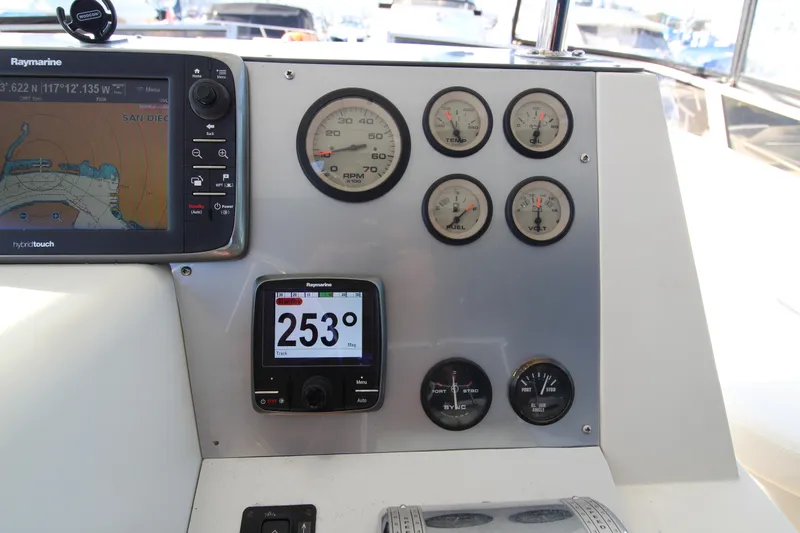 Slide: The Image of Control panel of a 1990 Carver 3467 Santego boat with navigation instruments. - 15