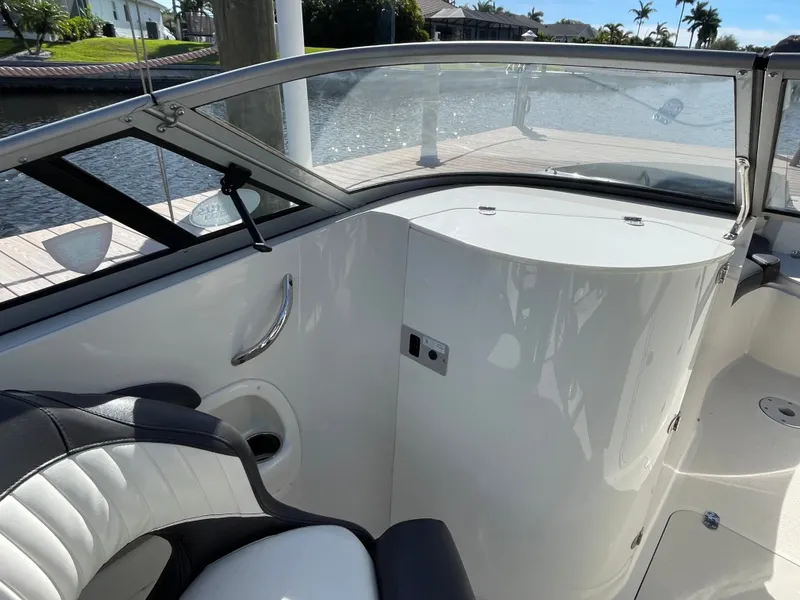 Slide: The Image of Stingray 214 LR 2018 - 26