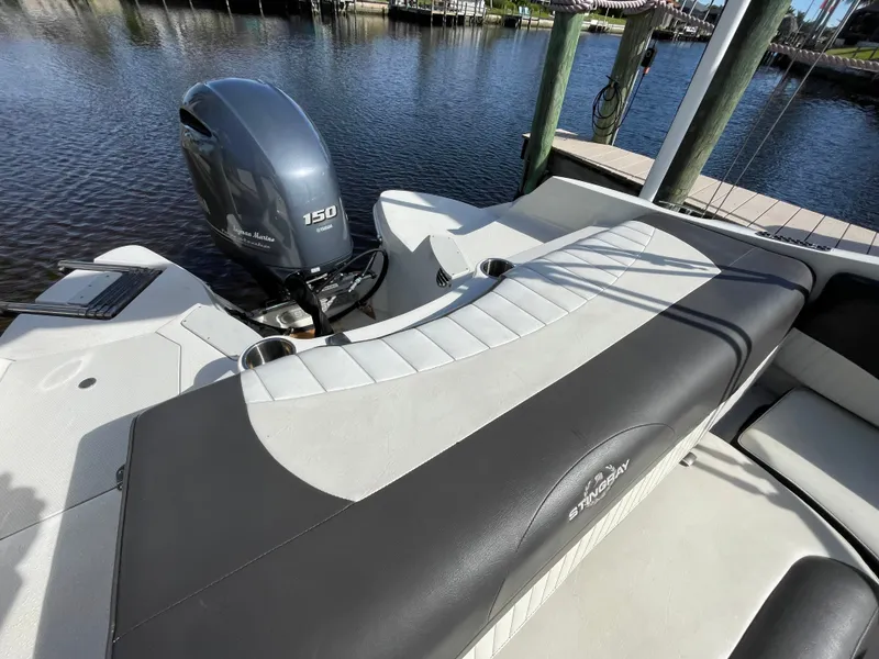 Slide: The Image of Stingray 214 LR 2018 - 58