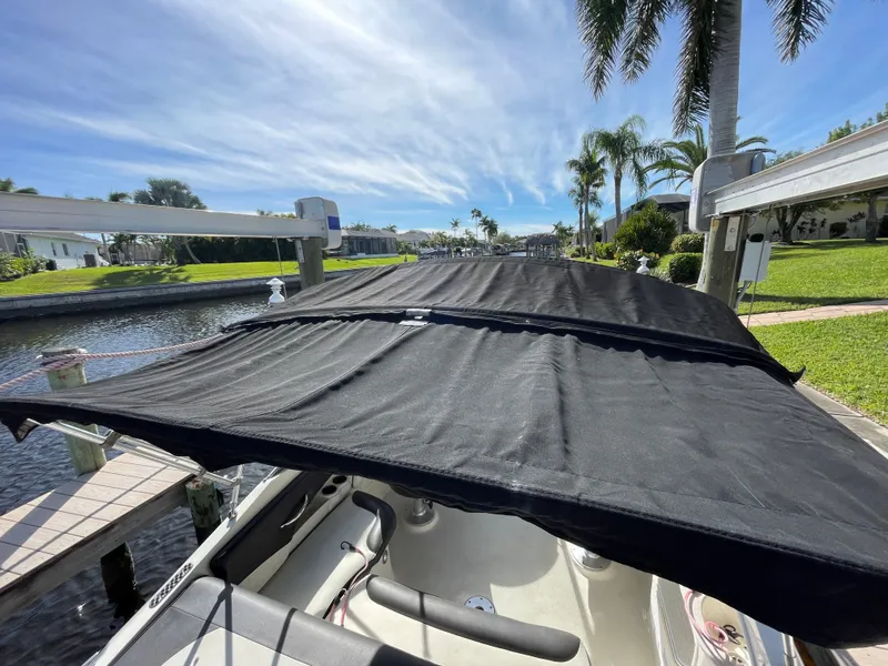 Slide: The Image of Stingray 214 LR 2018 - 65