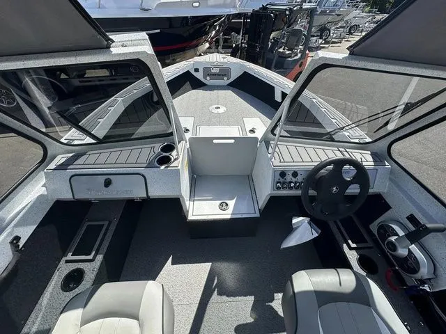 Slide: The Image of Kingfisher Warrior Sport 1825 2026 - 8