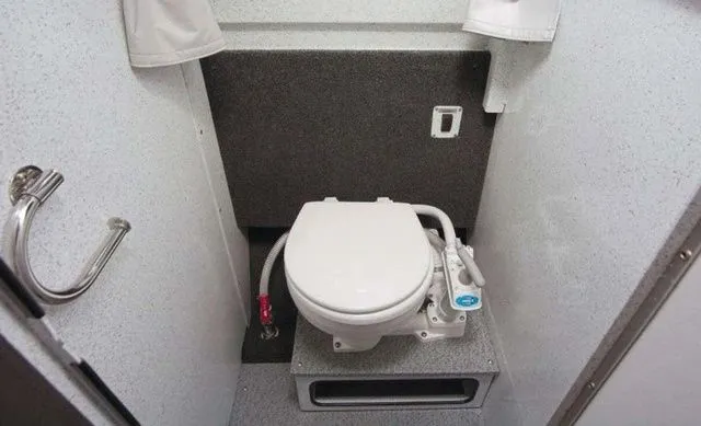 Slide: The Image of Kingfisher 2625 Coastal Express 2026 - 4