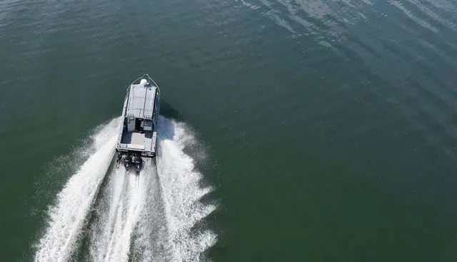 Slide: The Image of Kingfisher 2625 Coastal Express 2026 - 6