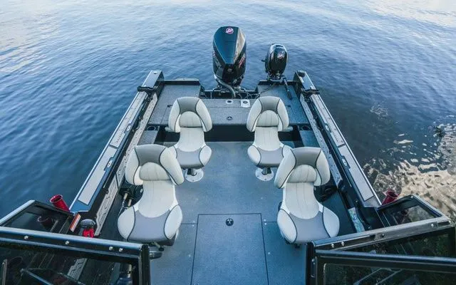 Slide: The Image of Kingfisher Arrow Sport 1925 2026 - 6